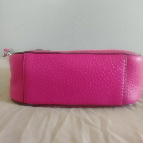 Michael Kors Fuchsia Leather Crossbody Mini Purse - Picture 4 of 4